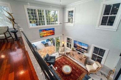 408 United St