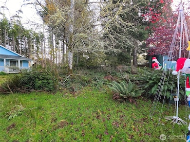 130 Glover Ct NE, Ocean Shores, WA 98569 - photo 6