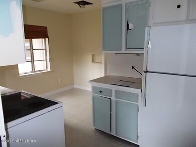 1939 Burkholder Cir E, Jacksonville, FL 32216 - photo 3