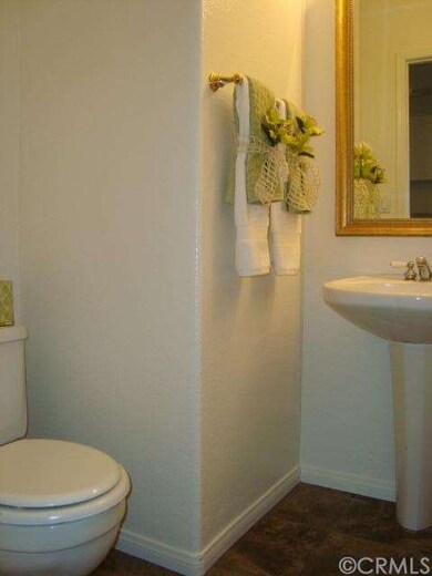 Guest bathroom down stairs