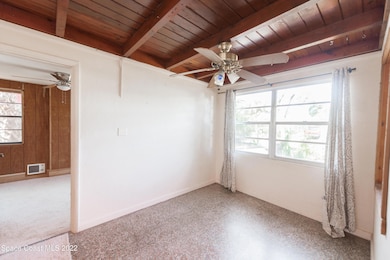 7. Dining Area