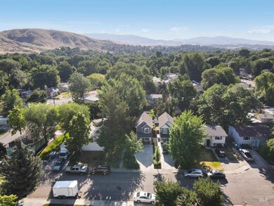 3024 N 35th St, Boise, ID 83703 - photo 4