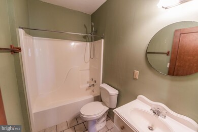 359 Leisure Ln, Berkeley Springs, WV 25411 - photo 7