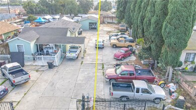 2600 E E 132nd St, Compton, CA 90222 - photo 2