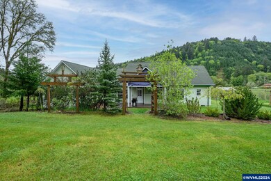 17555 SW Gopher Valley Rd, Sheridan, OR 97378 - photo 4