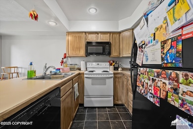 17-5320larkspurst_ZHM_017
