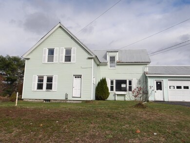 1076 Park St, Livermore Falls, ME 04254 - photo 2