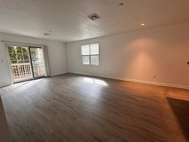 215 Longmeadow Rd unit 601, Taunton, MA 02780 - photo 5