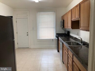 1638 Cliftview Ave, Baltimore, MD 21213 - photo 3