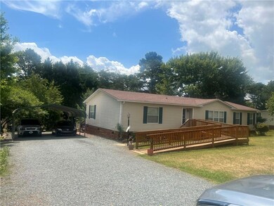 1214 High Bridge Rd, Pinnacle, NC 27043 - photo 2