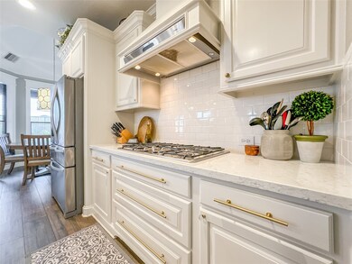 2228 Lakeway Dr, Friendswood, TX 77546 - photo 7