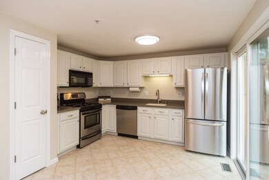 54 Pinecrest Village unit 54, Hopkinton, MA 01748 - photo 2