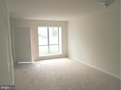 332 Lancaster Square unit 332, Sterling, VA 20164 - photo 3