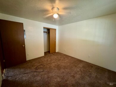 1121 Holly St, Nampa, ID 83686 - photo 6