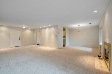 Dining/Living Room