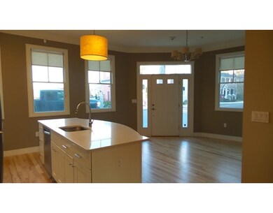 94 Water St unit 2, Newburyport, MA 01950 - photo 4