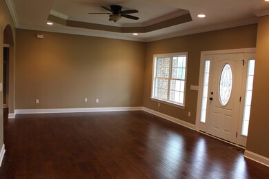 242 Creekwood Ln, Manchester, TN 37355 - photo 4