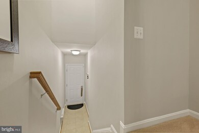 22983 Newcut Rd unit 1702, Clarksburg, MD 20871 - photo 2