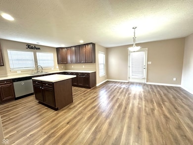 10882 Zimmerman Ln, Indianapolis, IN 46231 - photo 5