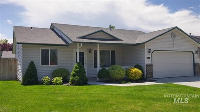 605 S Valley Dr, Nampa, ID 83686 - photo 2