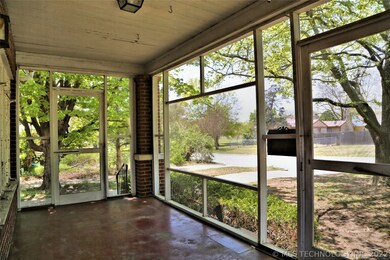 Only one house away from Braden Park and pond.  Du