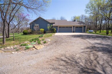 873 N 1928 Rd, Lecompton, KS 66050 - photo 3