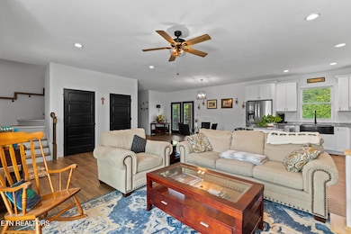 007-3099BridgewaterBoulevard-Morristown-