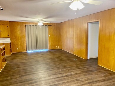 2914 McEntyre St, Kilgore, TX 75662 - photo 5