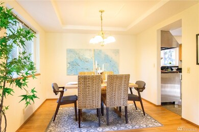 17512 Olympic View Dr, Edmonds, WA 98026 - photo 5