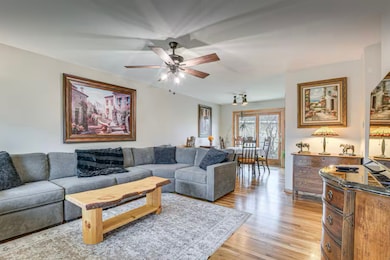 unlisted-address, Hoffman Estates, IL 60169 - photo 4