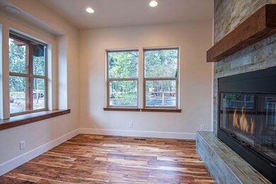 16844 Downey Rd Sunriver OR-print-005-00