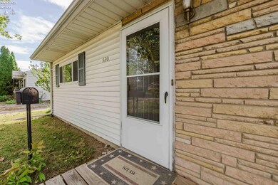 520 Everett Rd, Fremont, OH 43420 - photo 5