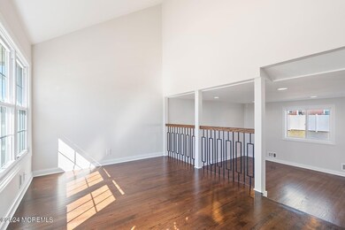 49 Scholer Dr, Keyport, NJ 07735 - photo 5