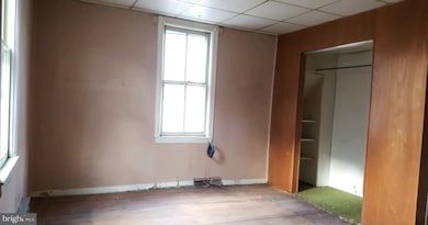 528 W Church St, Hagerstown, MD 21740 - photo 5