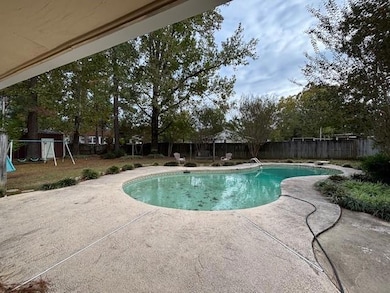 906 E Oak St, Winnfield, LA 71483 - photo 3