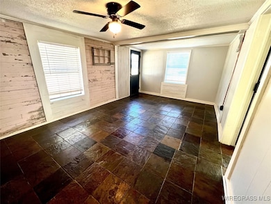 971 Freddie Whiddon Rd, Webb, AL 36376 - photo 7