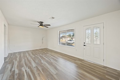 3304 Bluefield Dr, Pasadena, TX 77503 - photo 3