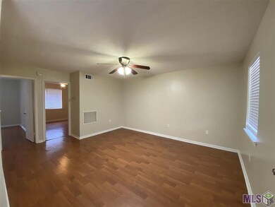 4133 Lee St unit 17, Zachary, LA 70791 - photo 2