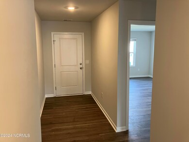 4907 Abbington Oaks Way, Boiling Spring Lakes, NC 28461 - photo 4