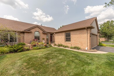 4872 Lone Oak Ct unit 19, Ann Arbor, MI 48108 - photo 2