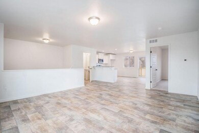 CFE007-i2190-Great Room1