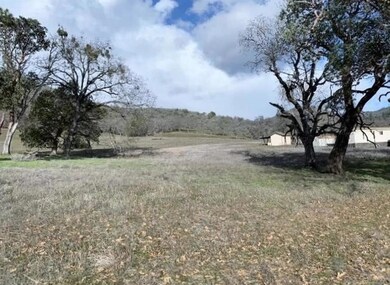 11950 Blackwell Rd, Central Point, OR 97502 - photo 2