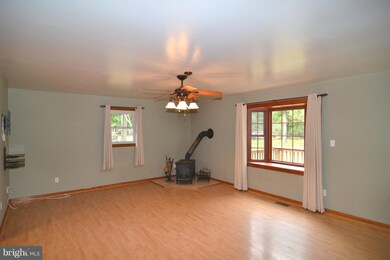 5222 Colebrook Dr, La Plata, MD 20646 - photo 4