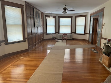 251 Sherman Ave, New Haven, CT 06511 - photo 3