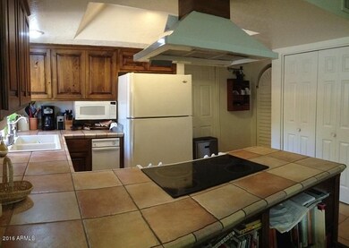 Kitchen1