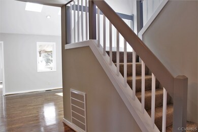 10805 Sugar Ct, Glen Allen, VA 23060 - photo 2