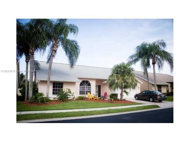 243 Moccasin Trail W, Jupiter, FL 33458 - photo 2