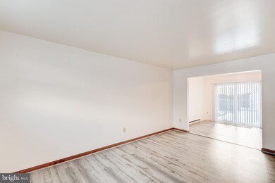 81 Grand Dr, Taneytown, MD 21787 - photo 5