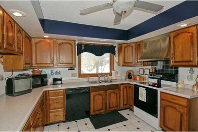 920 52nd St, West Des Moines, IA 50265 - photo 6