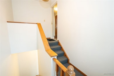 4745 Chestnut Ridge Rd unit 12, Buffalo, NY 14228 - photo 5